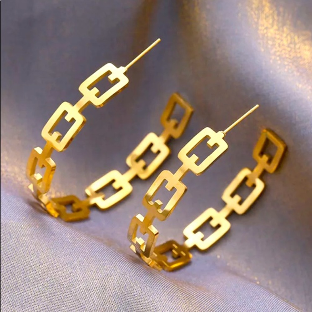 Chain stud earrings - Picture 3 of 4